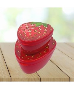 BUFFER® 2'li İç İçe Geçebilen Çilek Model Saklama ve Beslenme Kabı Seti (550 ml + 250 ml)
