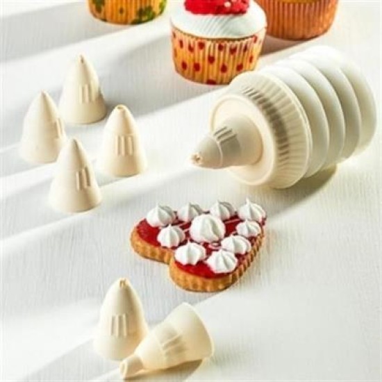 BUFFER® 7 Başlıklı Mutfak Pasta Krema Sıkma Süsleme Pompası Aparatı Seti BUFFER® 7 Başlıklı Mutfak Pasta Krema Sıkma Süsleme Pompası Aparatı Seti